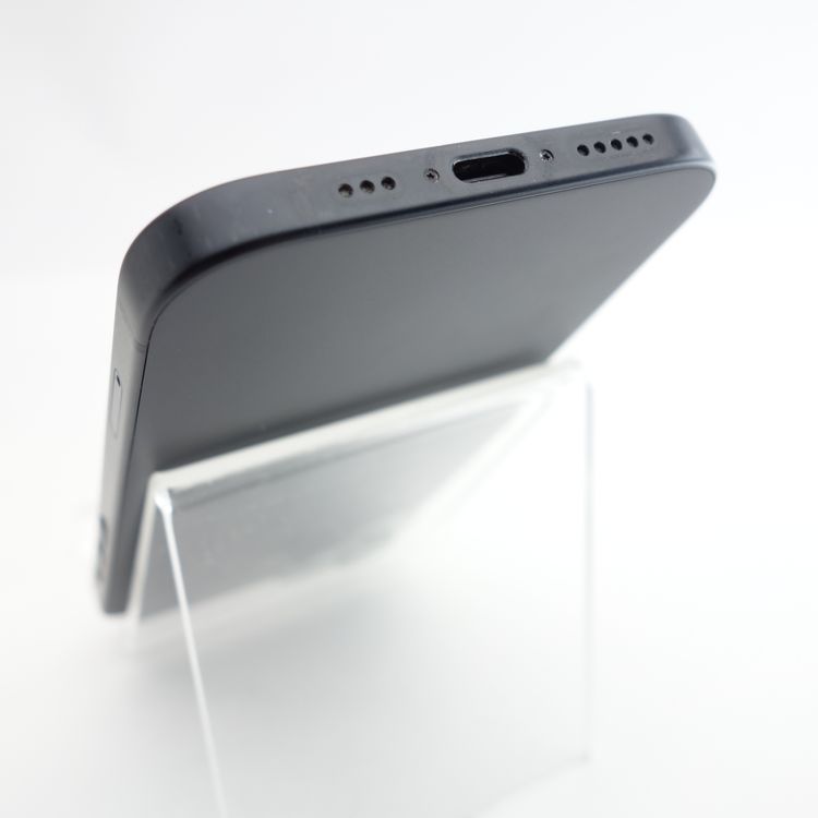 ��SIM�ե꡼��iPhone15 128GB �֥�å� ����84% Apple���ȥ���