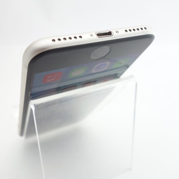 ��SIM�ե꡼��iPhoneSE3 64GB �������饤�� ����92�� �������¡�