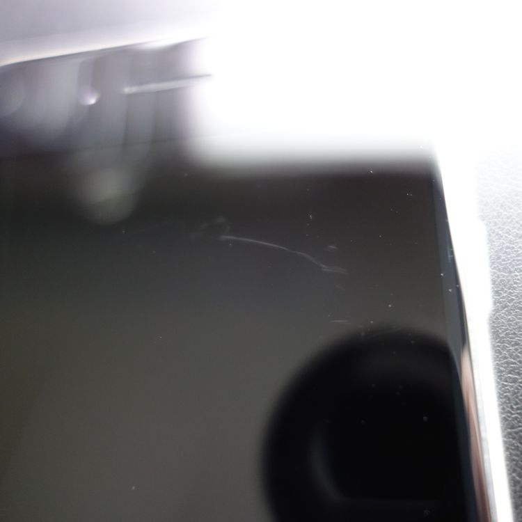 ��SIM�ե꡼��iPhoneSE3 64GB �������饤�� ����96�� �������¡�