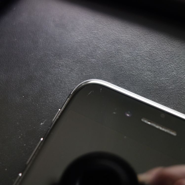 ��SIM�ե꡼��iPhone8 64GB ���ڡ������쥤 ����100�� �������¡�