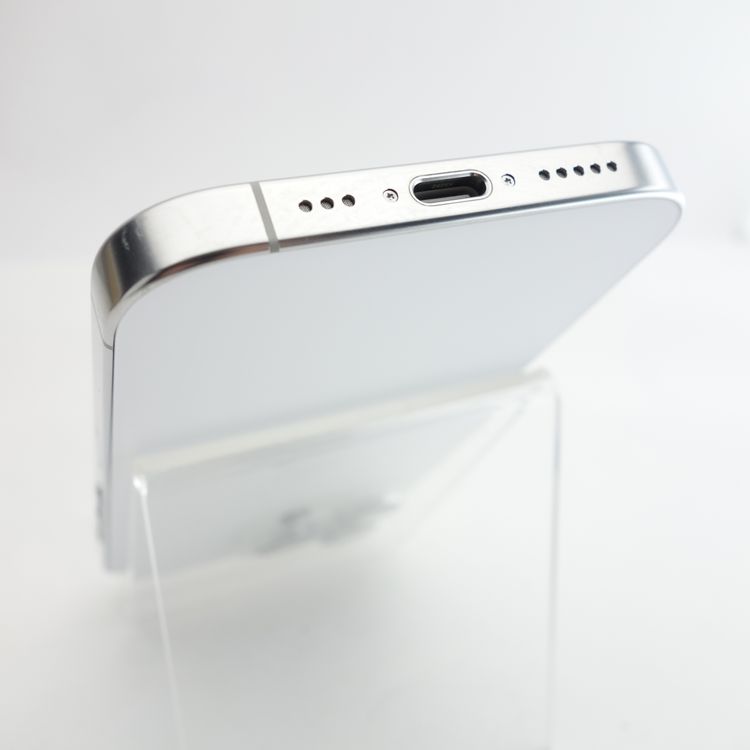 ��SIM�ե꡼��iPhone16 Pro 128GB �ۥ磻�ȥ����˥��� ����100��