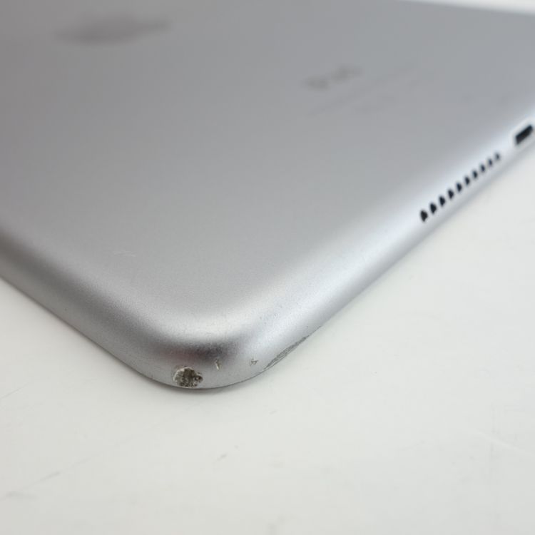 ��7.9�������iPad mini 4 32GB ���ڡ������쥤 ����87�� �������¡�