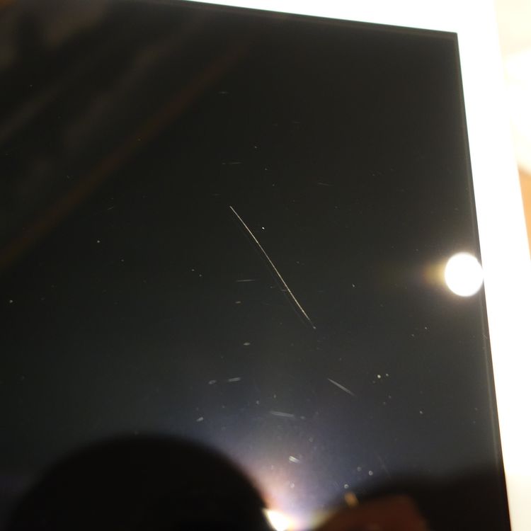 ��9.7�������iPad ��6���� 32GB ������� ����96% SIM�ե꡼