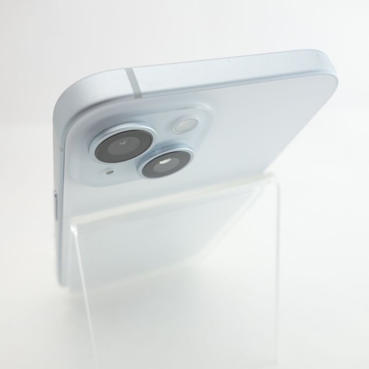 ��SIM�ե꡼��iPhone15 128GB �֥롼 ����90% �������¡�