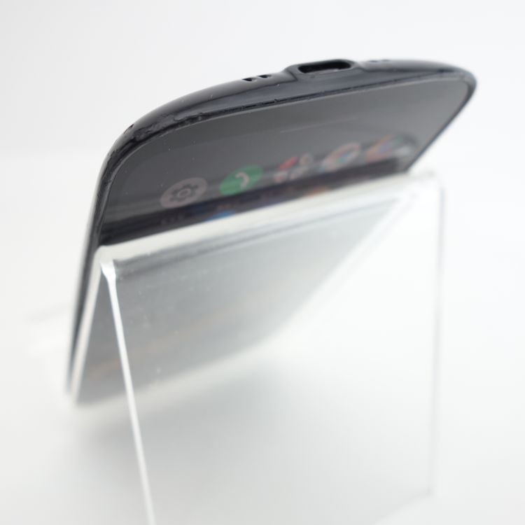 ��SIM�ե꡼��BALMUDA Phone A101BM �֥�å� ���������ݾ� Softbank��