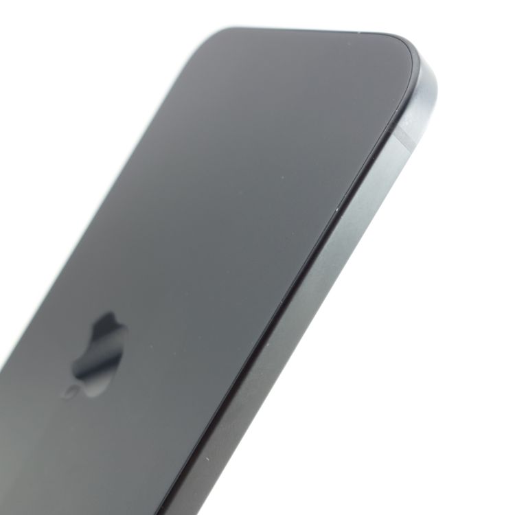 ��SIM�ե꡼��iPhone15 128GB �֥�å� ����99% �������¡�