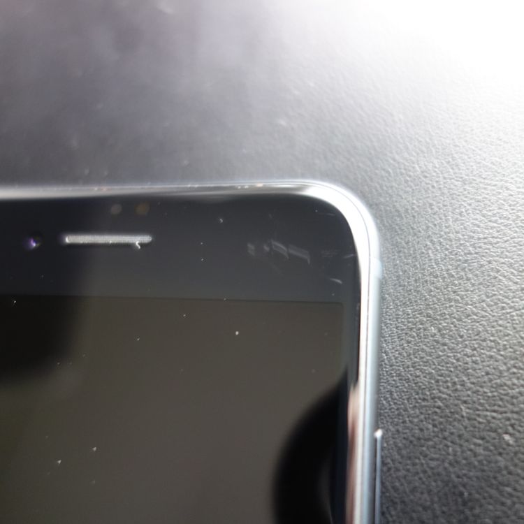 ��SIM�ե꡼��iPhoneSE3 64GB �ߥåɥʥ��� ����91�� �������¡�