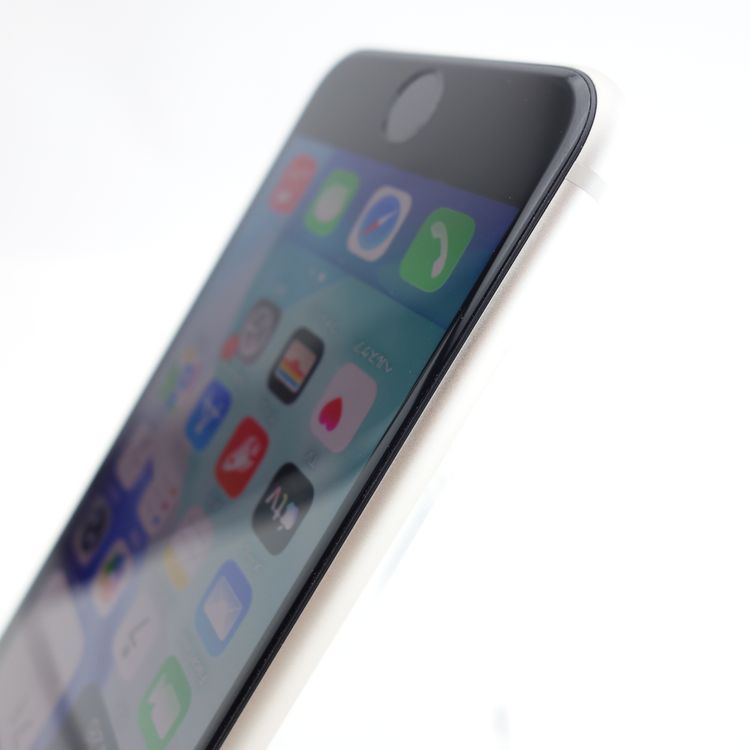 ��SIM�ե꡼��iPhoneSE3 64GB �������饤�� ����94�� �������¡�