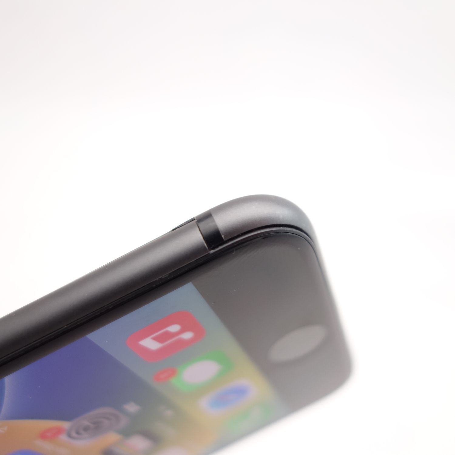 白ロム SIMフリー au SIMロック解除済 Apple iPhone8 64GB iOS16.7.10 