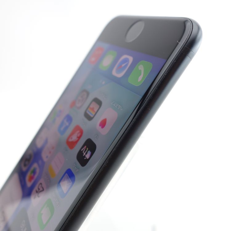 ��SIM�ե꡼��iPhoneSE2 64GB �֥�å� ����92�� �������¡�