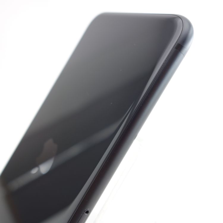 ��SIM�ե꡼��iPhoneSE2 64GB �֥�å� ����88�� �������¡�