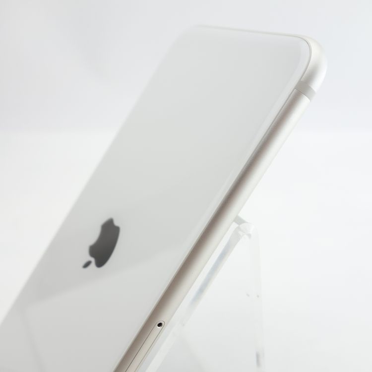 ��SIM�ե꡼��iPhoneSE3 64GB �������饤�� ����89�� �������¡�