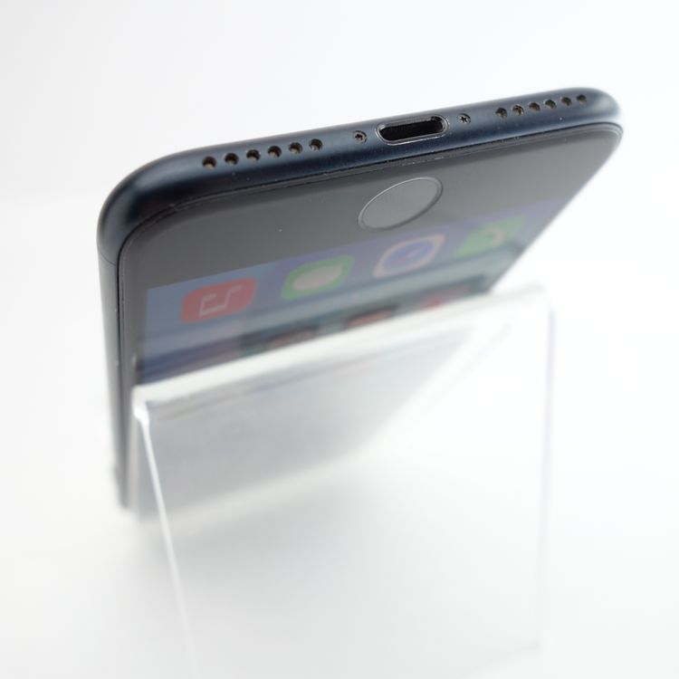 ��SIM�ե꡼��iPhoneSE3 128GB �ߥåɥʥ��� ����86�� Apple���ȥ���