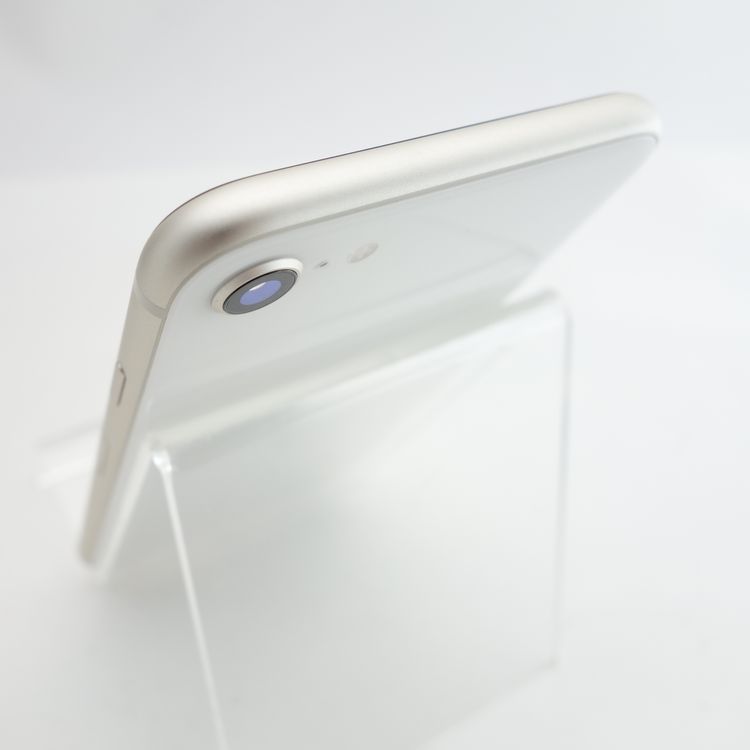 ��SIM�ե꡼��iPhoneSE3 64GB �������饤�� ����93�� �������¡�