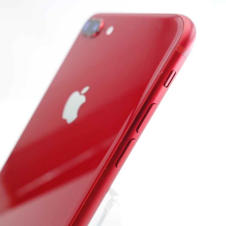 ��SIM�ե꡼��iPhone8 Plus 64GB ��å� ����82�� �������¡�