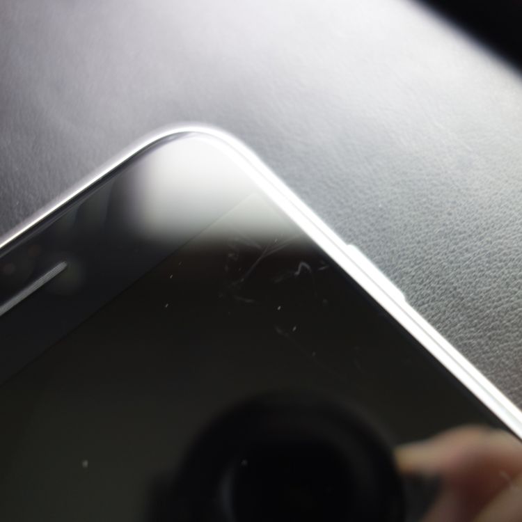 ��SIM�ե꡼��iPhoneSE3 64GB �������饤�� ����100�� �������¡�