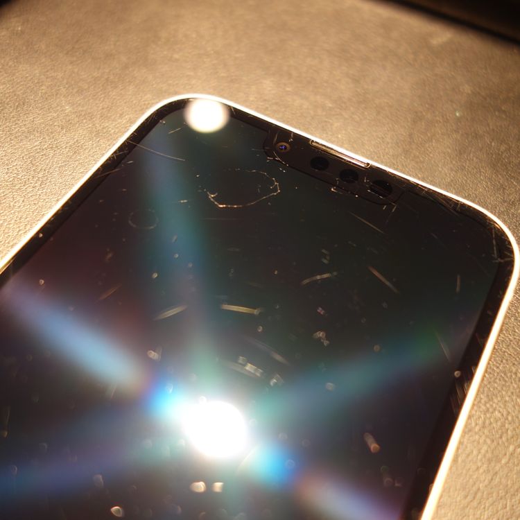 ��SIM�ե꡼��iPhone13 128GB �������饤�� ����89�� ���������ݾ�