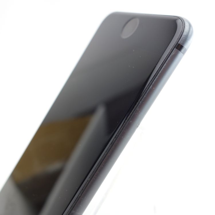 ��SIM�ե꡼��iPhone8 64GB ���ڡ������쥤 ����100�� �������¡�