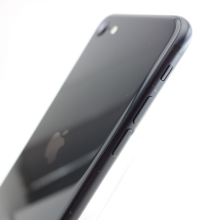 ��SIM�ե꡼��iPhoneSE2 64GB �֥�å� ����92�� �������¡�