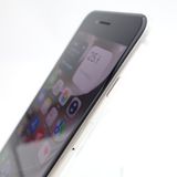 ��SIM�ե꡼��iPhoneSE3 64GB �������饤�� ����95�� �������¡�