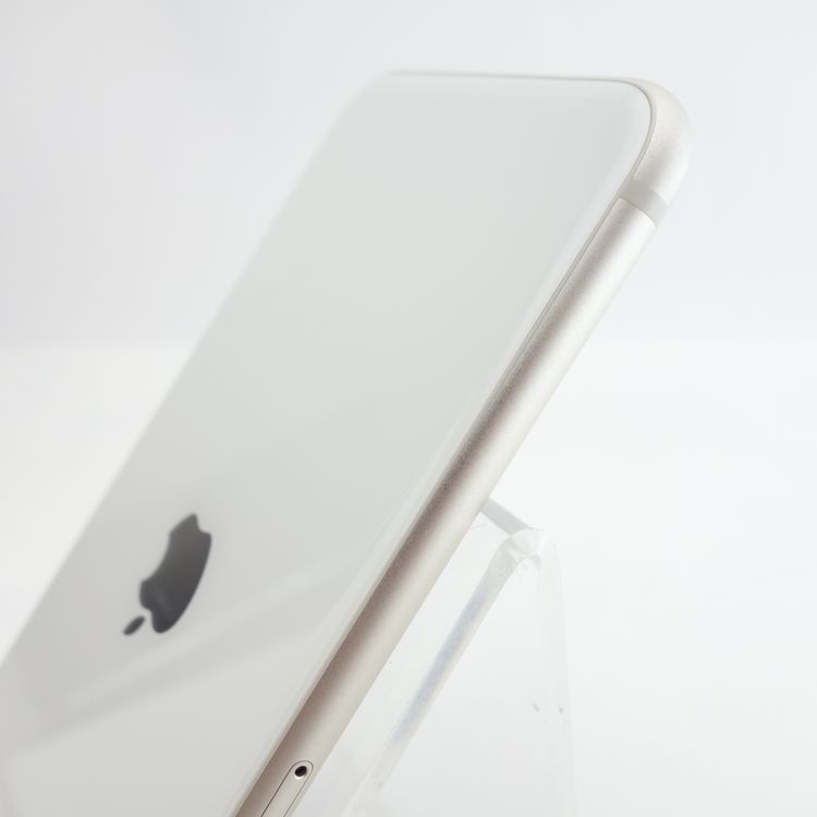 ��SIM�ե꡼��iPhoneSE3 128GB �������饤�� ����85�� Apple���ȥ���
