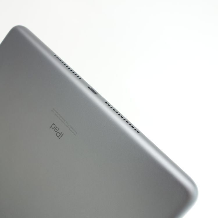 iPad第7世代10.2インチ128gb Apple Pencil&ケース付き iPad本体