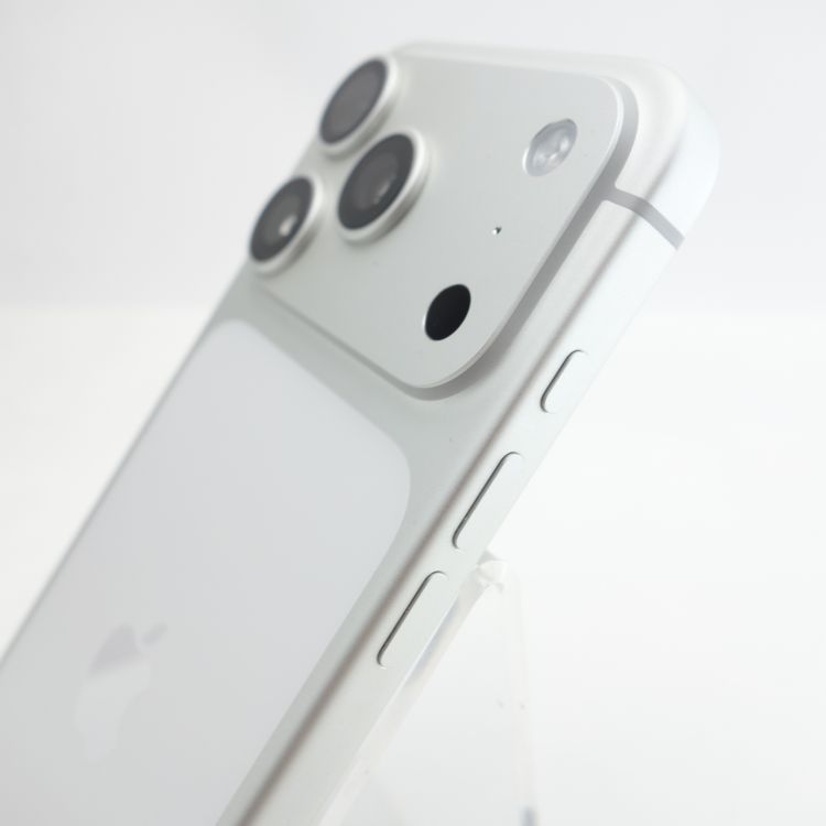 ��SIM�ե꡼��iPhone17 Pro 256GB ����С� ����100�� �������¡�