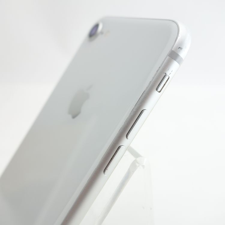 ��SIM�ե꡼��iPhone8 256GB ����С� ����84�� �������¡�