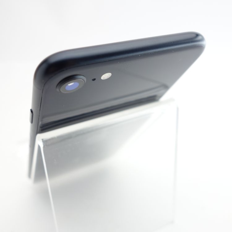 ��SIM�ե꡼��iPhoneSE3 64GB �ߥåɥʥ��� ����99�� �������¡�