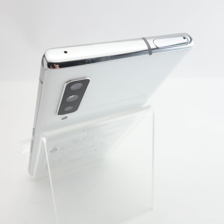 ��SIM�ե꡼��arrows NX9 F-52A �ۥ磻�� �������¡� docomo��