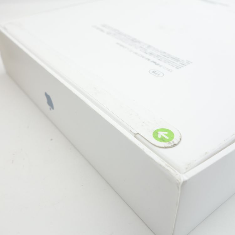 ��13�������iPad Air��M2����6���� 1TB �֥롼 Apple���ȥ���SIM�ե꡼