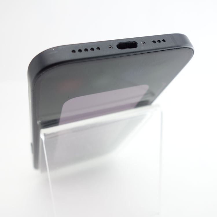 ��SIM�ե꡼��iPhone15 128GB �֥�å� ����90% �������¡�