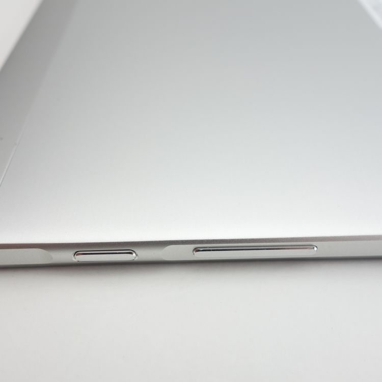 ��10.1�������HUAWEI dtab d-01H ����С� �������¡� SIM�ե꡼