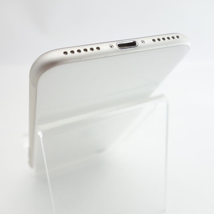 ��SIM�ե꡼��iPhoneSE3 64GB �������饤�� ����93�� �������¡�