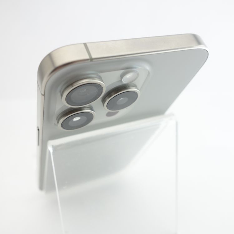 【SIMフリー】iPhone15Pro 128GB ナチュラルチタニウム 電池94% Apple版