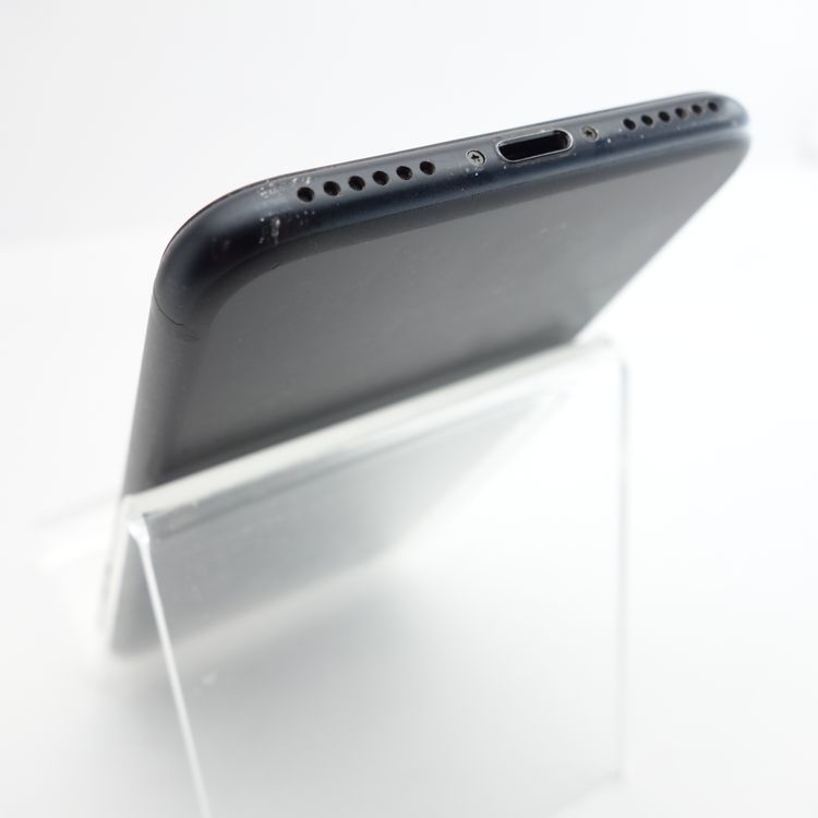 ��SIM�ե꡼��iPhone7 128GB �֥�å� ����100�� �������¡�