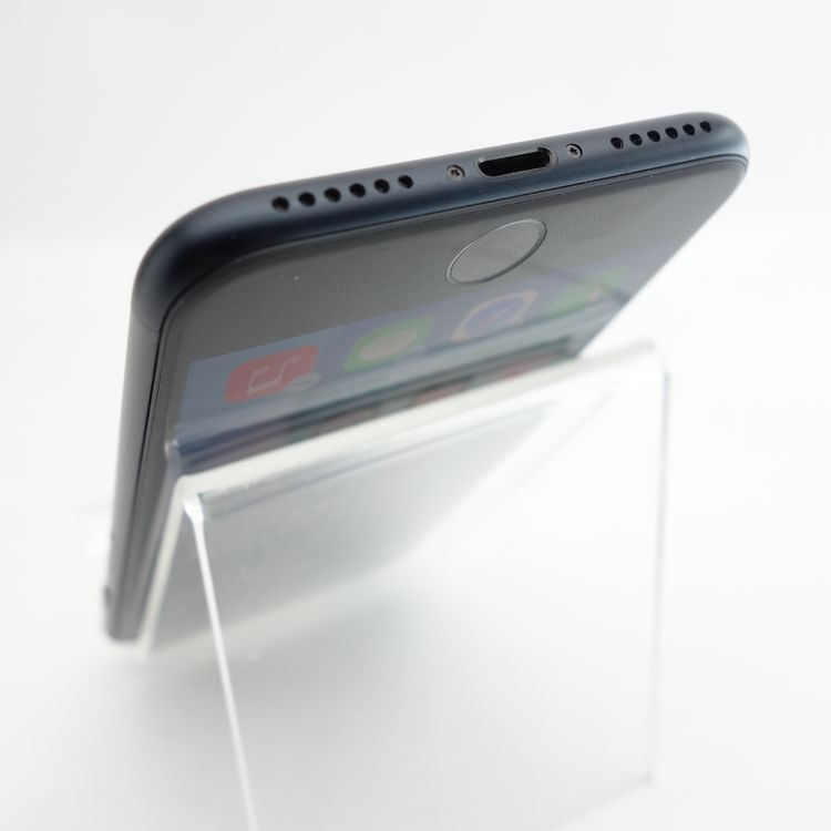 ��SIM�ե꡼��iPhoneSE3 64GB �ߥåɥʥ��� ����99�� �������¡�