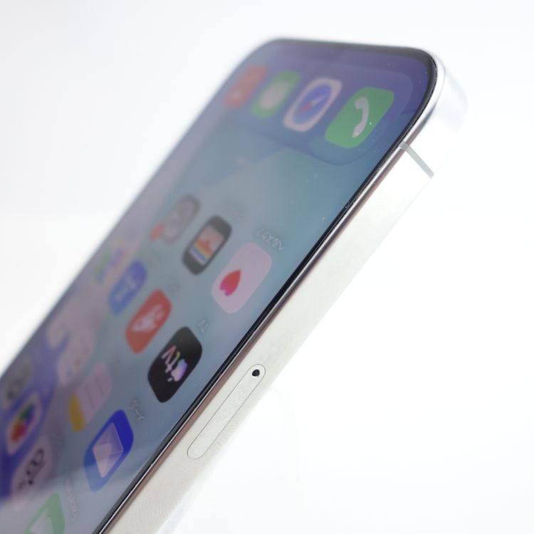 ��SIM�ե꡼��iPhone16 Pro 256GB �ۥ磻�ȥ����˥��� ����90��