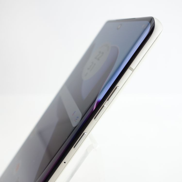 【SIMフリー】motorola edge 50s Pro バニラクリーム XT2403-5