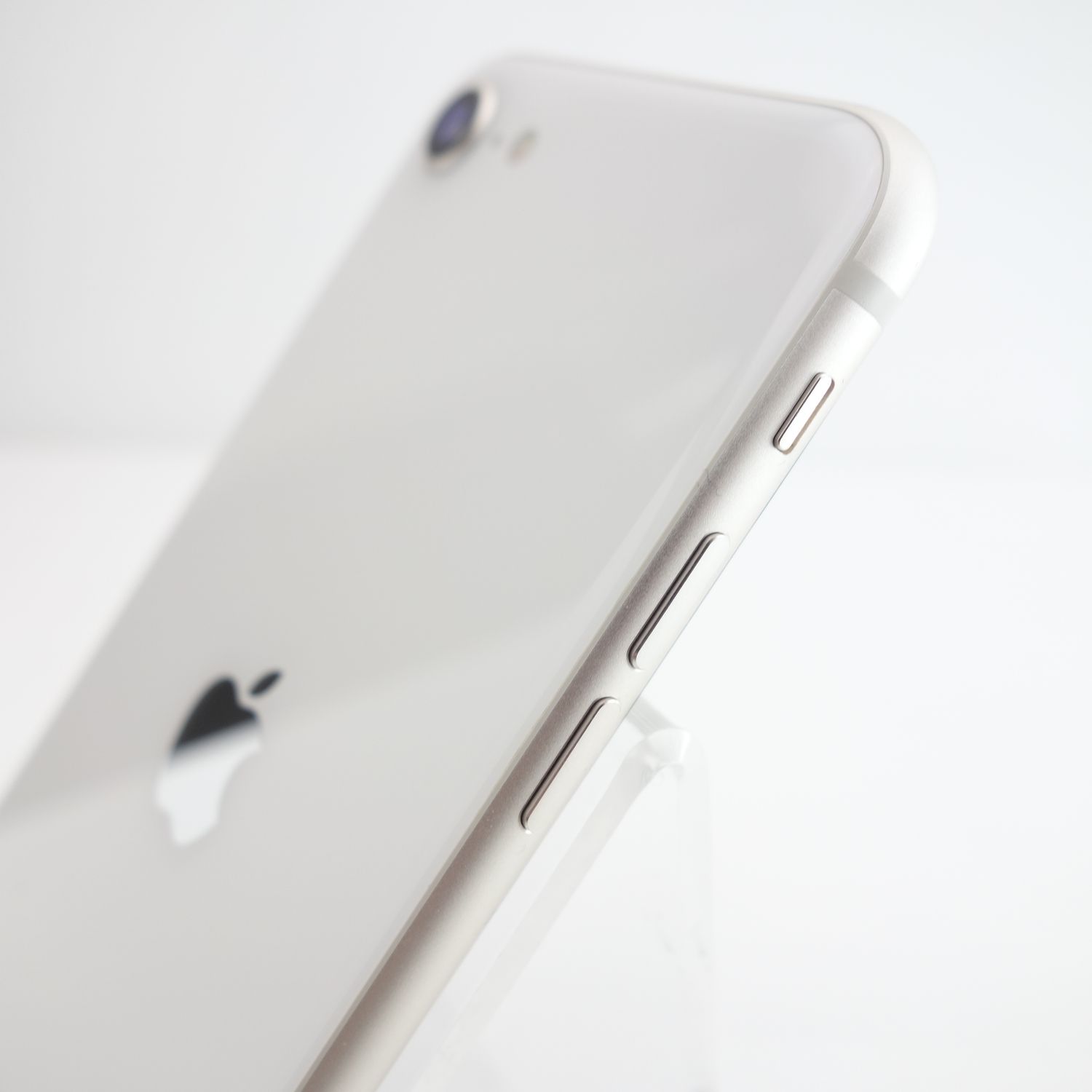 ムスビー｜【SIMフリー】iPhoneSE3 128GB スターライト 電池100％ 利用 