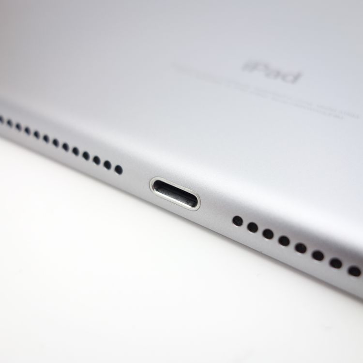 ��9.7�������iPad ��6���� 128GB ���ڡ������쥤 ����91% Wi-Fi��ǥ�