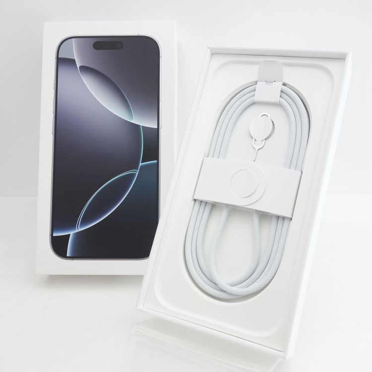 ��SIM�ե꡼��iPhone16 Pro 256GB �ۥ磻�ȥ����˥��� ����89��