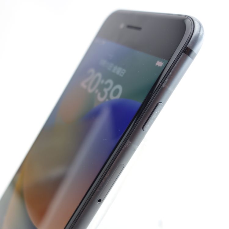 ��SIM�ե꡼��iPhone8 64GB ���ڡ������쥤 ����100�� �������¡�