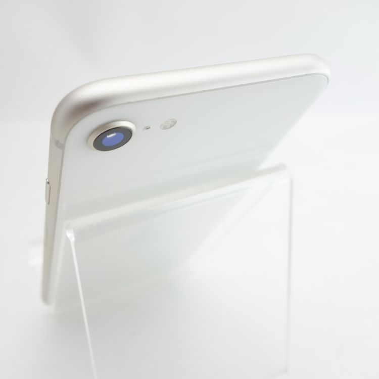 ��SIM�ե꡼��iPhoneSE3 64GB �������饤�� ����98�� �������¡�