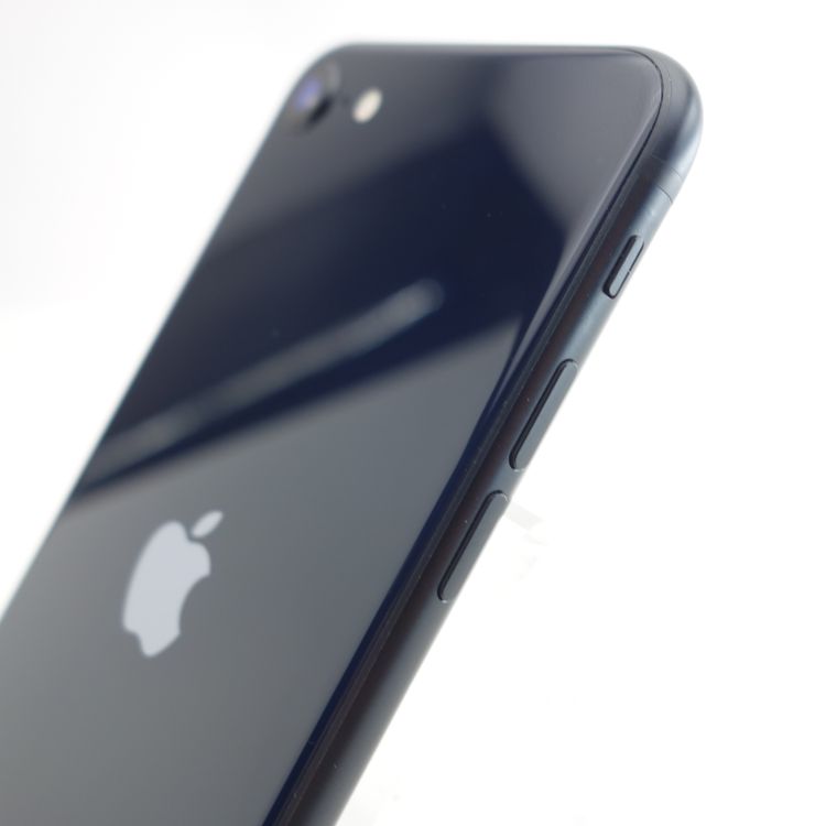��SIM�ե꡼��iPhoneSE3 64GB �ߥåɥʥ��� ����99�� �������¡�