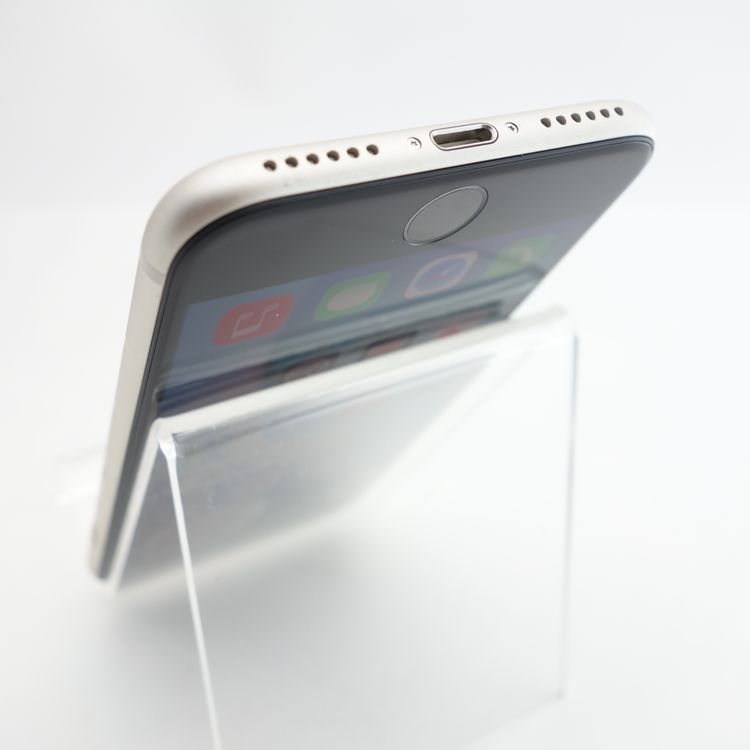 ��SIM�ե꡼��iPhoneSE3 64GB �������饤�� ����94�� �������¡�