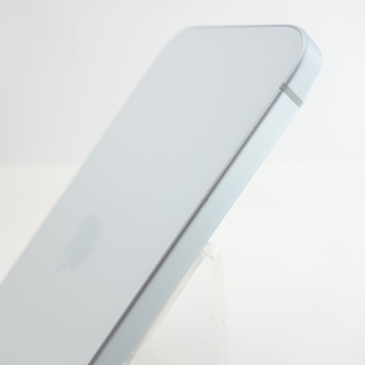 ��SIM�ե꡼��iPhone15 256GB �֥롼 ����100�� ���������ݾ�