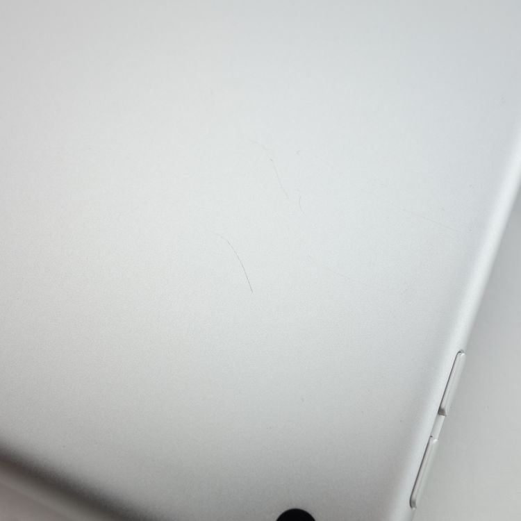 ��10.2�������iPad ��8���� 32GB ����С� ����91�� Wi-Fi��ǥ�