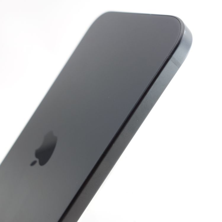 ��SIM�ե꡼��iPhone15 128GB �֥�å� ����92% �������¡�