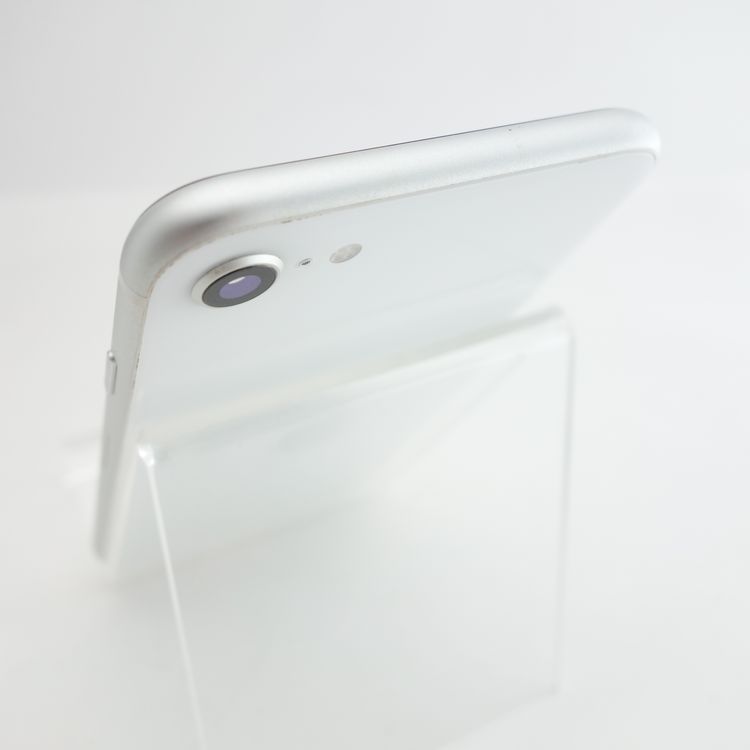 ��SIM�ե꡼��iPhoneSE2 64GB �ۥ磻�� ����91�� �������¡�